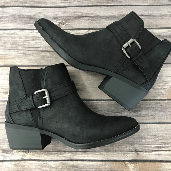 Mountain Sole Shoes - Mountain Sole Womens Buckle Ankle Booties NWT, 8
